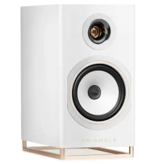 Triangle Capella vesmírna biela