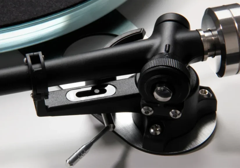 Rega Planar 6  (B-Stock / Demo / 100% stav / 24 mesiacov záruka)
