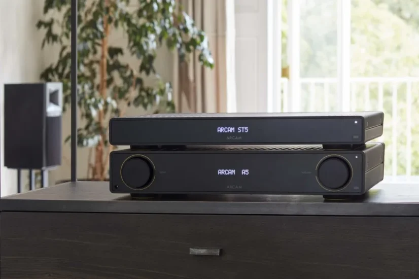Arcam A5+ / Radia 