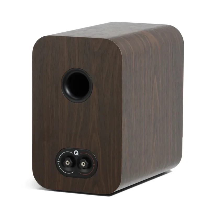 Q Acoustics 3030c Walnut