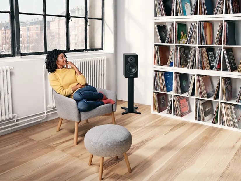 Dynaudio Emit 20 Biely Saténový lak