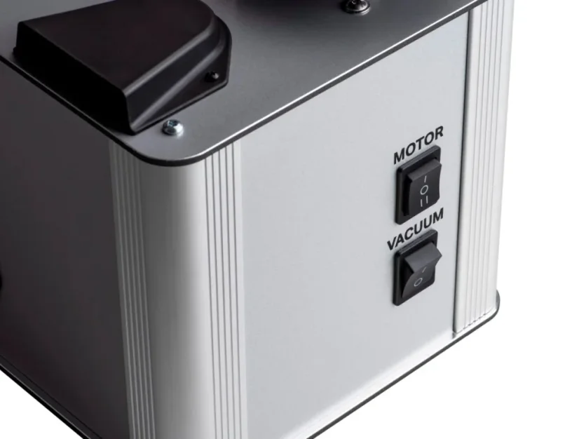 ProJect Vinyl Cleaner VC-E2 kompaktná pračka na mokré čistenie gramofónových dosiek