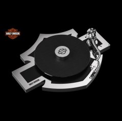 Práve pribudlo v Techhouse: limitovaný gramofón Harley-Davidson, talianska Opera a elektrónkový Unison Research