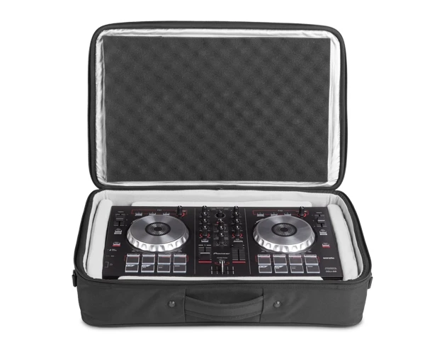 UDG Urbanite MIDI Controller Sleeve Medium Black