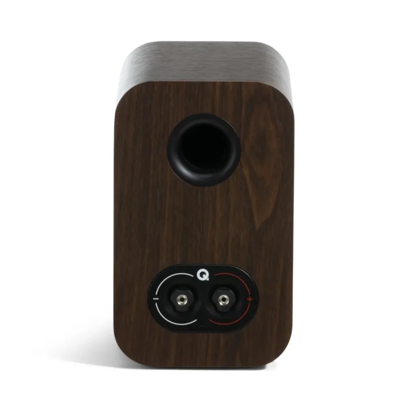 Q Acoustics 3010c Walnut
