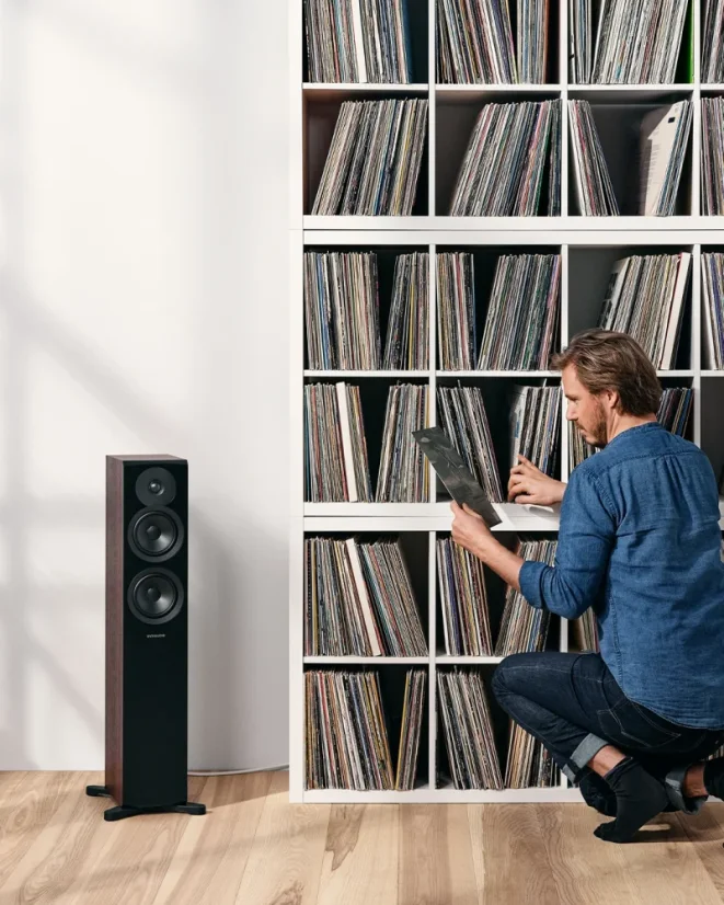 Dynaudio Emit 30 Biely Saténový lak