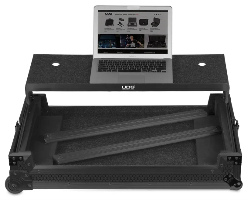 UDG Ultimate Flight Case Multi Format XXL Black Plus (Laptop Shelf, Trolley + Wheels)