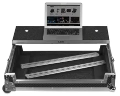 UDG Ultimate Flight Case Multi Format XXL Silver Plus (Laptop Shelf, Trolley + Wheels)