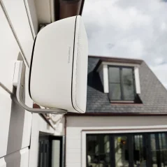 Bowers & Wilkins AM-1 Biela