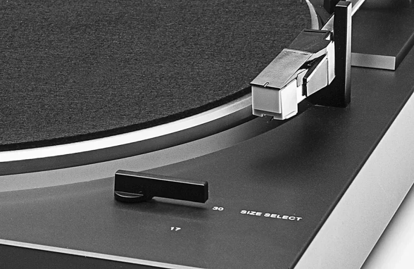 Dual DT 230 BT