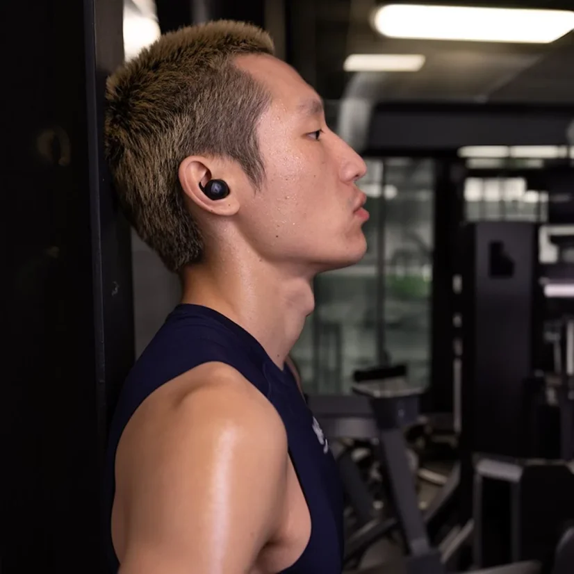 Sennheiser MOMENTUM Sport Polar Black