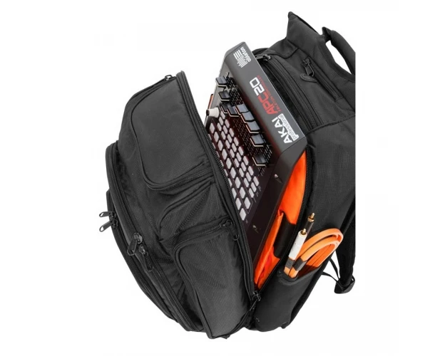 UDG Ultimate DIGI Backpack Čierna / oranžové vnútro