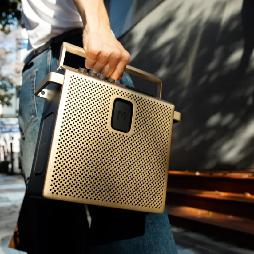 Mondo Speaker Medium Brass