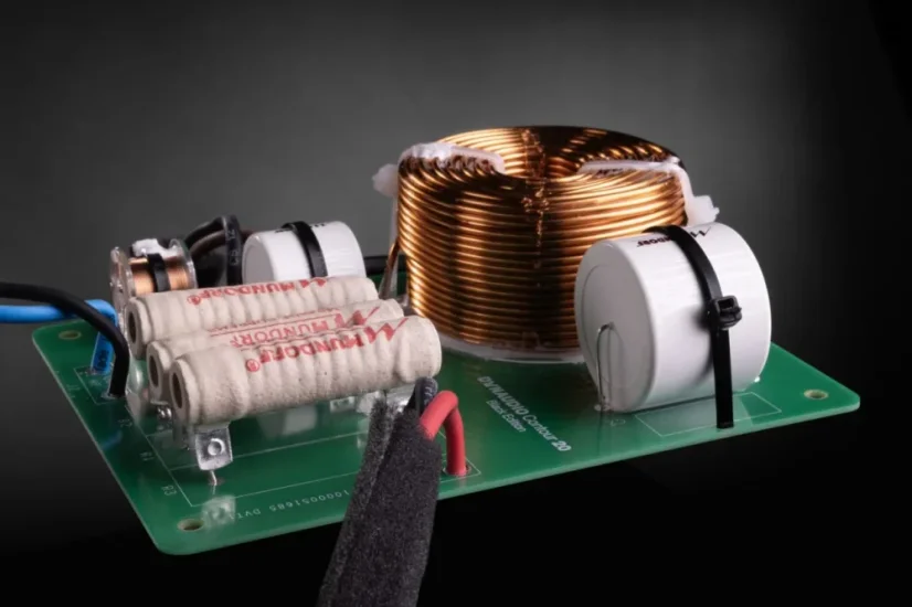 Dynaudio Contour 20 Black Edition +  ZADARMO NAD M10 V3 v hodnote 2500€