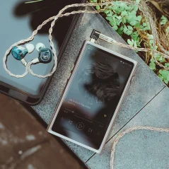 Shanling M7 Digital Audio Player