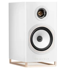 Triangle Capella vesmírna biela