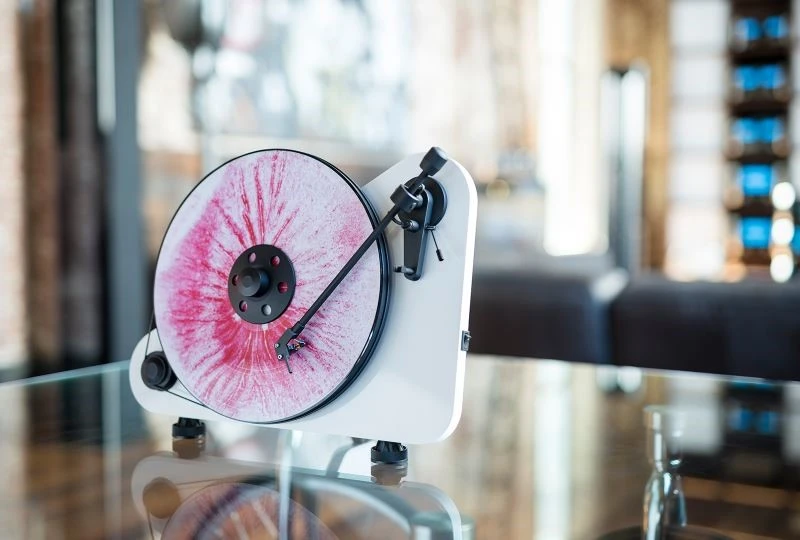 ProJect VTE BT R + OM5e  Biela