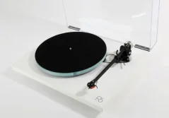 Rega Planar 6  (B-Stock / Demo / 100% stav / 24 mesiacov záruka)