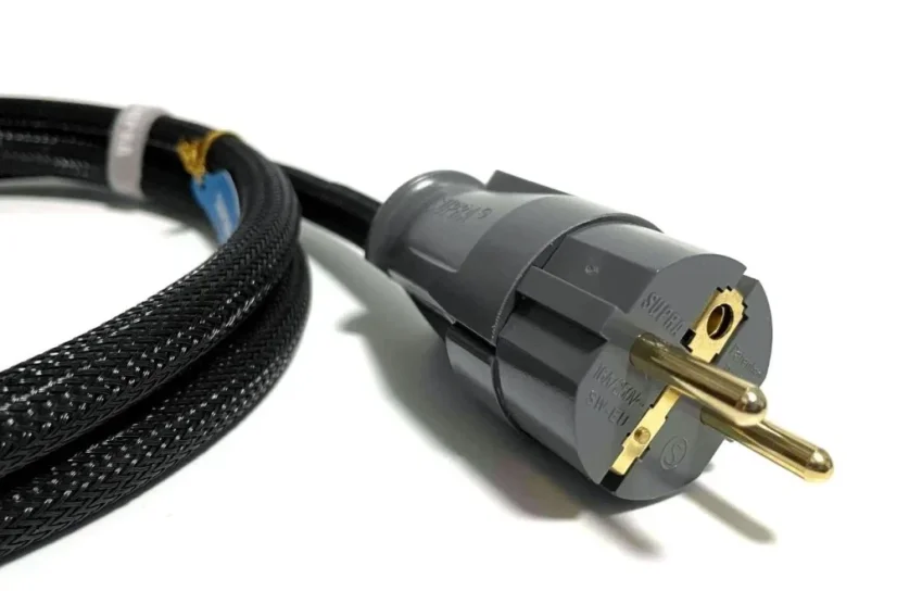 SUPRA  LoRad 2.5 SPC CS-16-CZ/SK verze 16 A