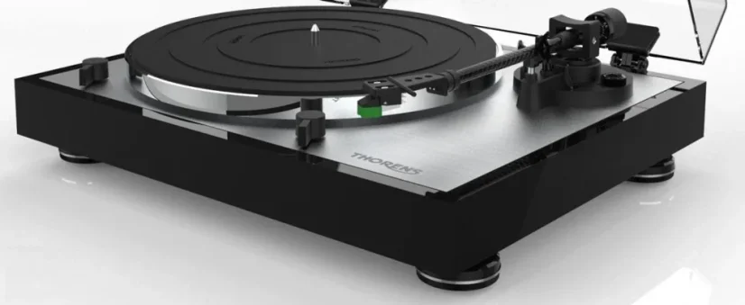 Thorens TD 402 DD + Ortofon 2M RED Piano black