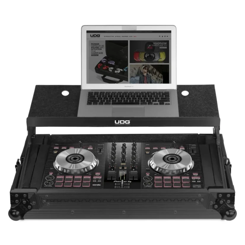 UDG Ultimate Flight Case Multi Format XL Black MK3 Plus