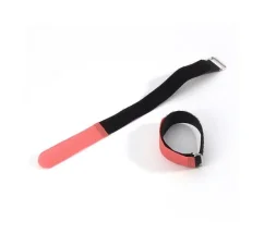 Adam Hall VR 2030 Červená