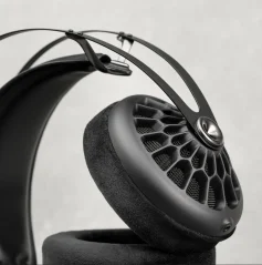 Meze Audio 105 AER BLACK