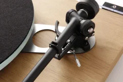 Rega Planar 3  svetlý dub + Exact MM