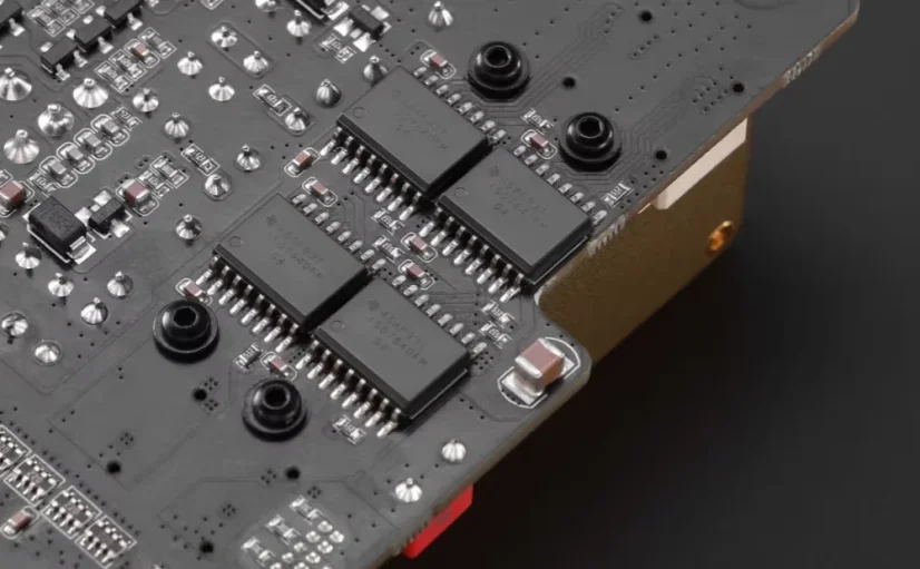 LAIV Harmony µDAC Čierna