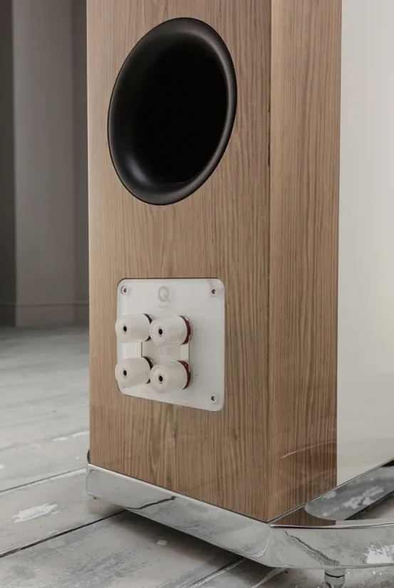 Q Acoustics Concept 500 Gloss White / Light Oak