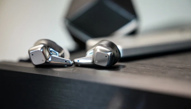 HiFiMAN Svanar Wireless