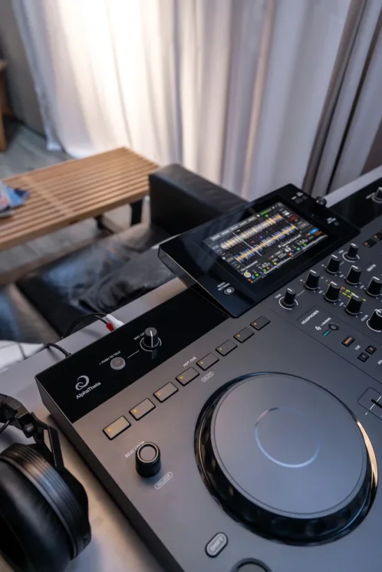 AlphaTheta XDJ-AN