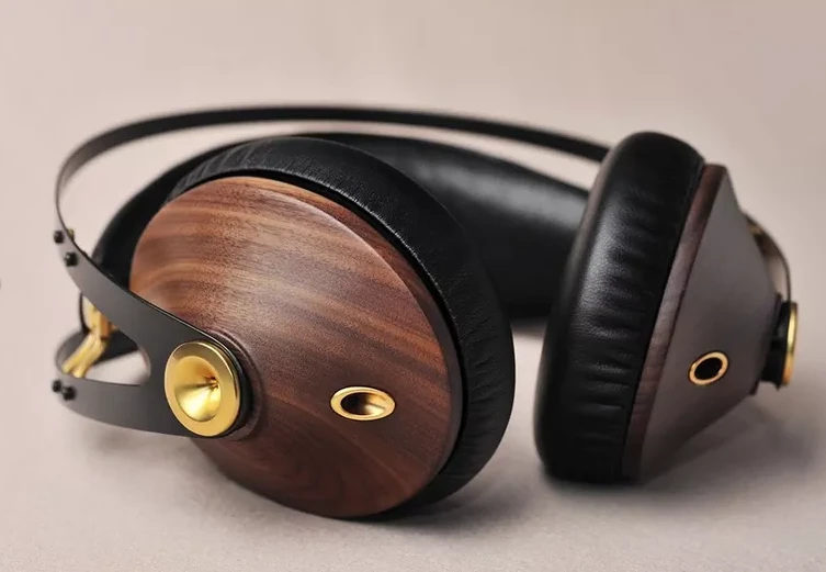 Meze 99 Classics Walnut Gold