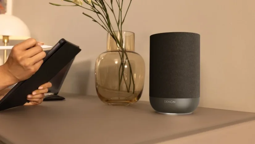 Denon HOME 200 Čierna