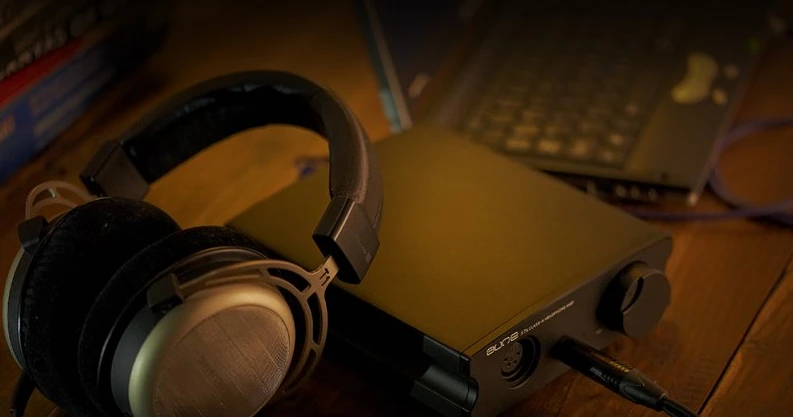 AUNE X7s 2021 edition Čierna